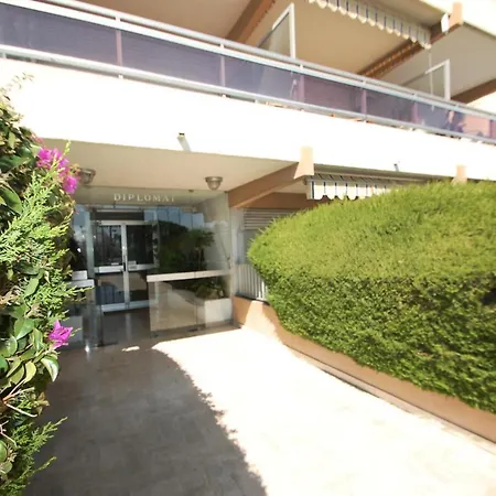 Appartement Le Diplomat - Studio Pour 4 Personnes 324